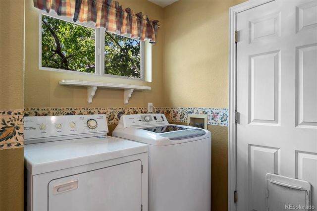 1011 S Valentia Street 26, Denver, CO 80247