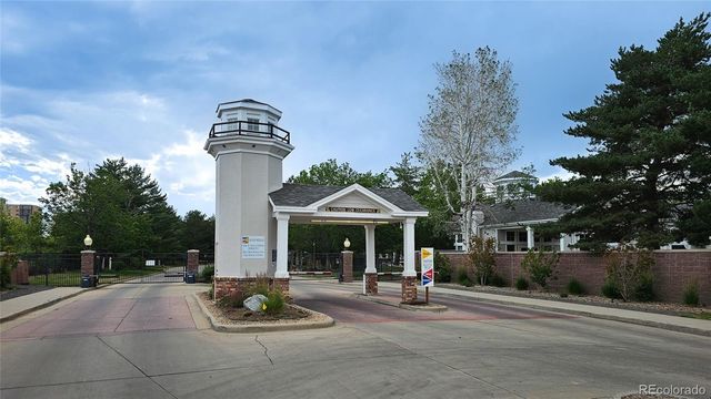 1011 S Valentia Street 26, Denver, CO 80247