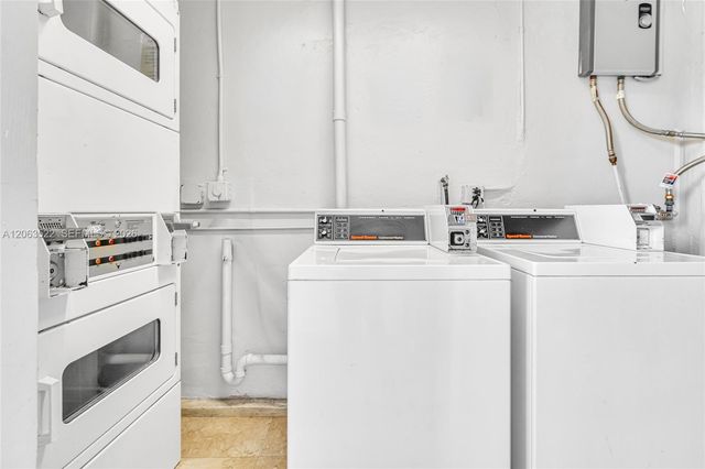 711 NE 2nd Ave 202, Fort Lauderdale, FL 33304