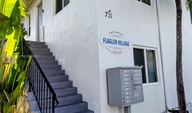 711 NE 2nd Ave 202, Fort Lauderdale, FL 33304