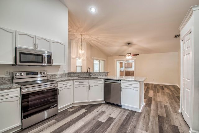 13418 76th Road N, West Palm Beach, FL 33412