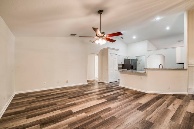 13418 76th Road N, West Palm Beach, FL 33412