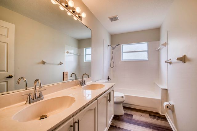 13418 76th Road N, West Palm Beach, FL 33412