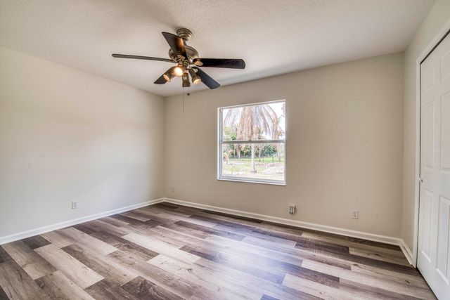 13418 76th Road N, West Palm Beach, FL 33412