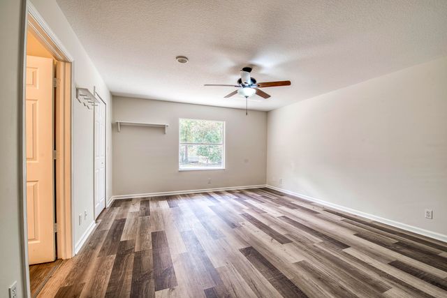 13418 76th Road N, West Palm Beach, FL 33412