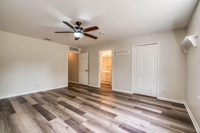 13418 76th Road N, West Palm Beach, FL 33412