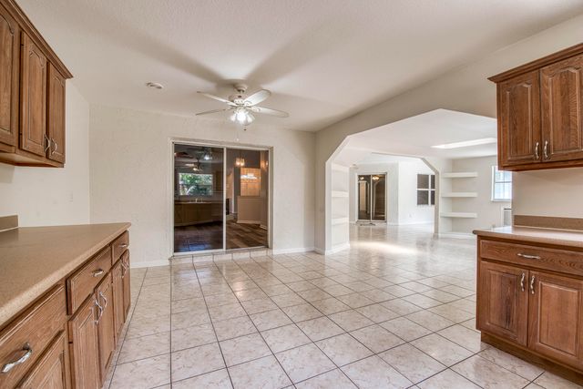 13418 76th Road N, West Palm Beach, FL 33412