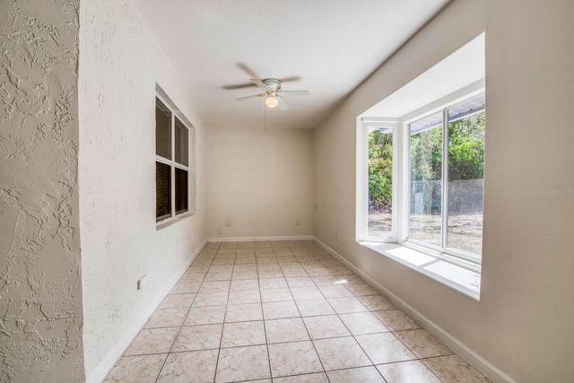 13418 76th Road N, West Palm Beach, FL 33412