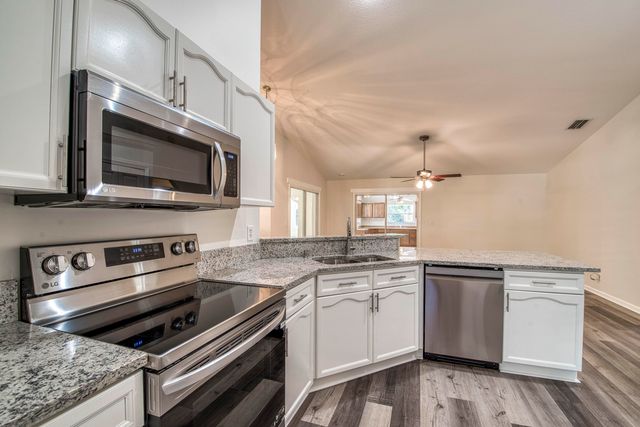 13418 76th Road N, West Palm Beach, FL 33412