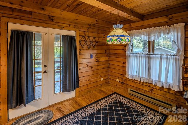 86 Hickory Lane, Newland, NC 28657