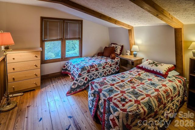 86 Hickory Lane, Newland, NC 28657