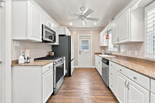 4158 Gardena Drive, Riverside, CA 92506