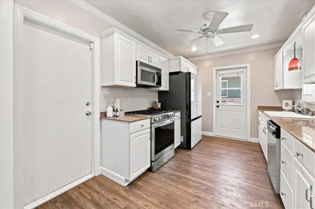 4158 Gardena Drive, Riverside, CA 92506