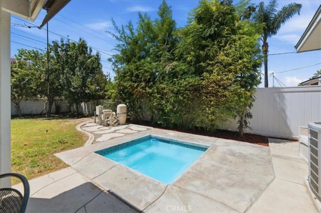 4158 Gardena Drive, Riverside, CA 92506