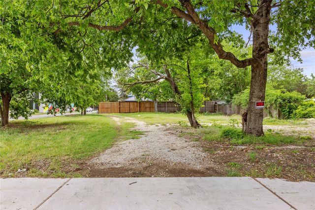 945 East 51st Street, Austin, TX 78751