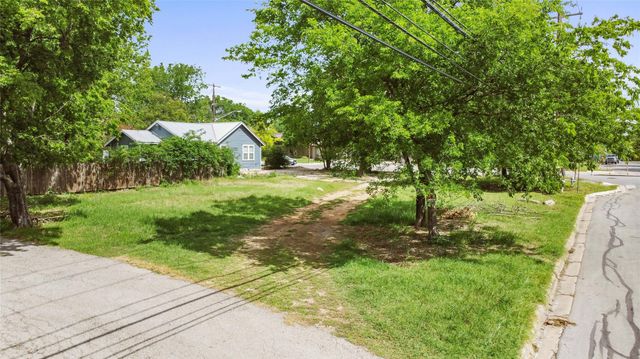 945 East 51st Street, Austin, TX 78751