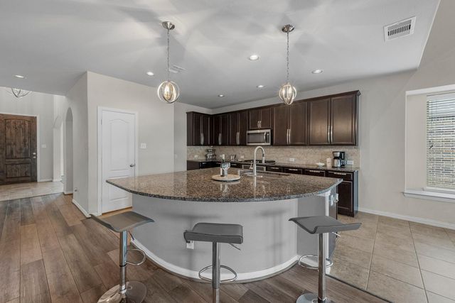 9006 Lacombe Lane, Tomball, TX 77375