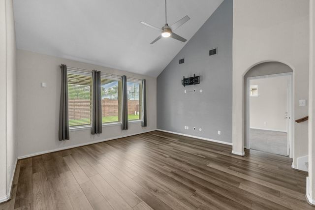 9006 Lacombe Lane, Tomball, TX 77375