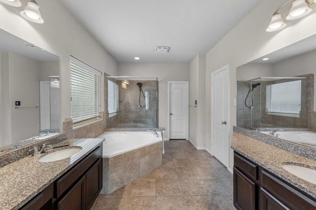 9006 Lacombe Lane, Tomball, TX 77375