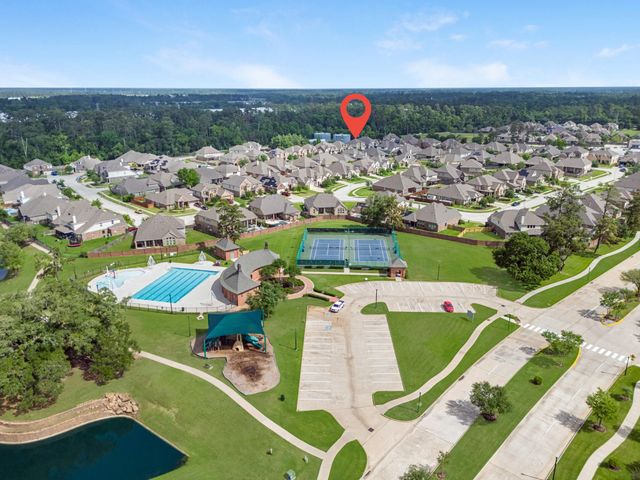 9006 Lacombe Lane, Tomball, TX 77375