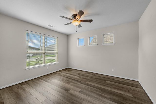 9006 Lacombe Lane, Tomball, TX 77375