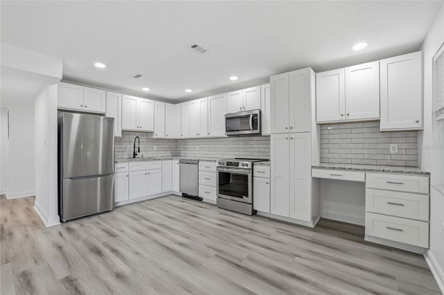 379 S MCMULLEN BOOTH ROAD 75, Clearwater, FL 33759