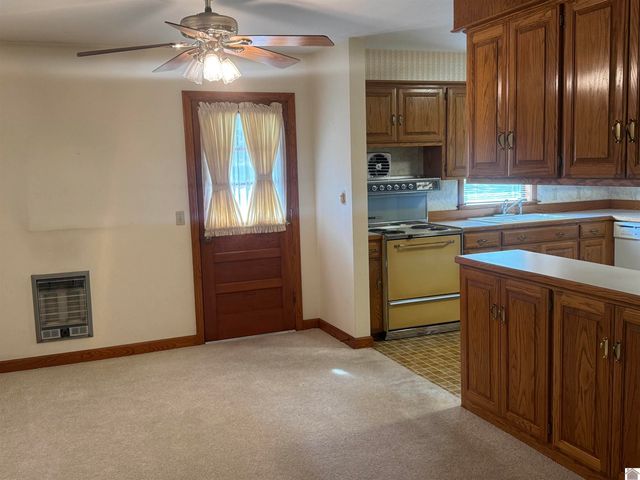 508 Meadow Lane, Murray, KY 42071