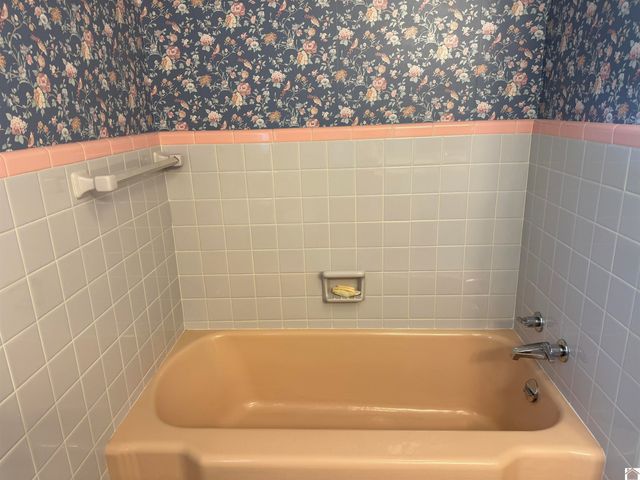 508 Meadow Lane, Murray, KY 42071