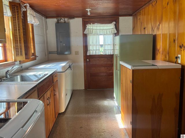 508 Meadow Lane, Murray, KY 42071