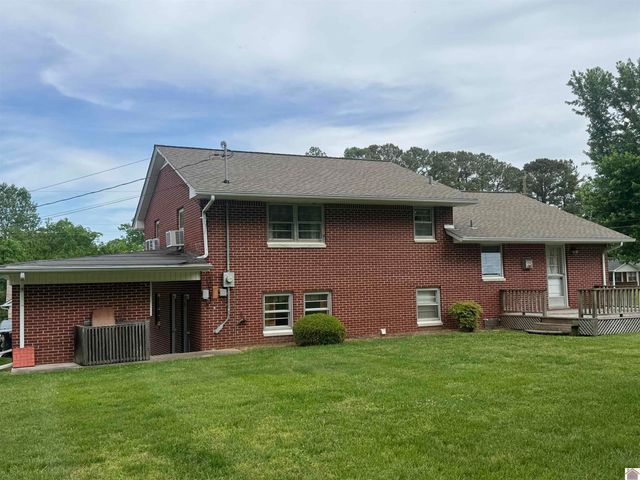 508 Meadow Lane, Murray, KY 42071