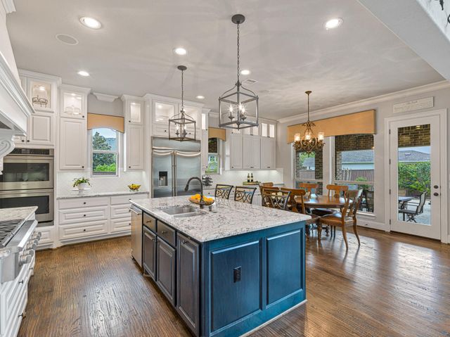 26 Hollyflower Place, Tomball, TX 77375