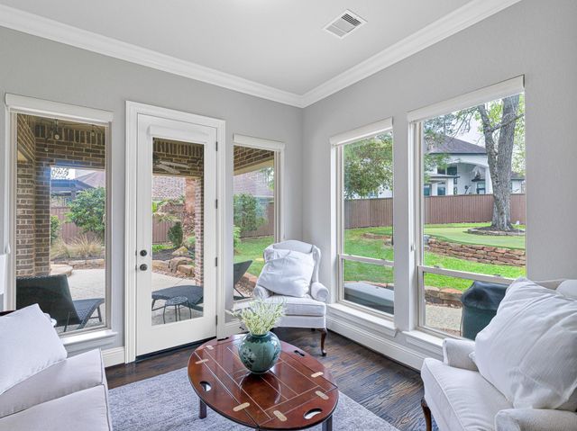 26 Hollyflower Place, Tomball, TX 77375