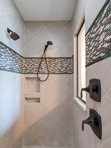 26 Hollyflower Place, Tomball, TX 77375