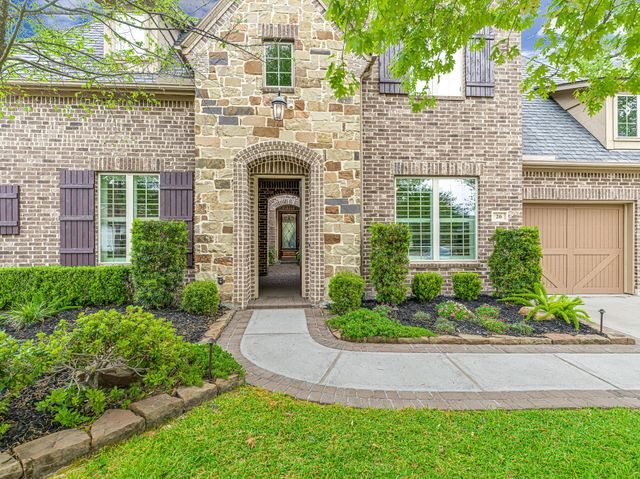 26 Hollyflower Place, Tomball, TX 77375