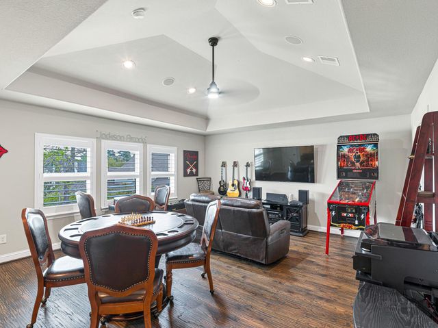 26 Hollyflower Place, Tomball, TX 77375