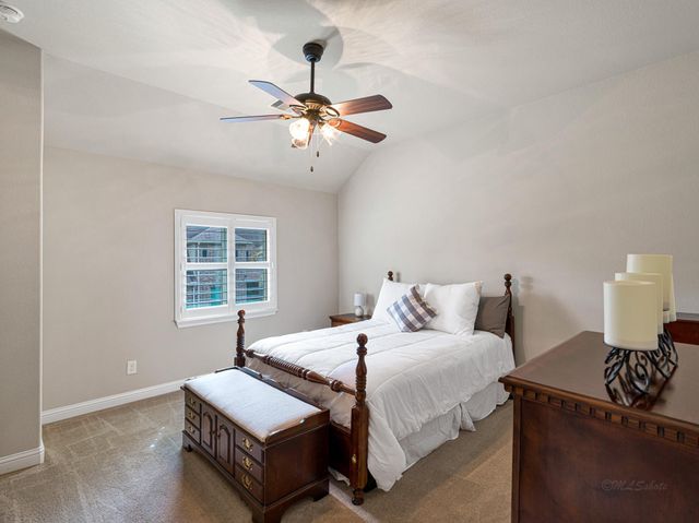 26 Hollyflower Place, Tomball, TX 77375