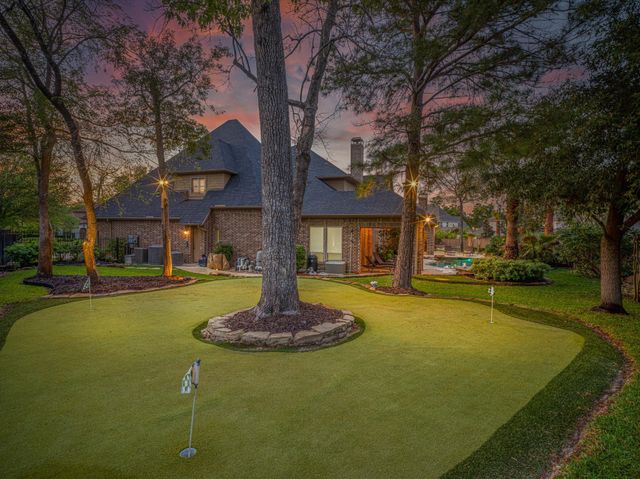 26 Hollyflower Place, Tomball, TX 77375