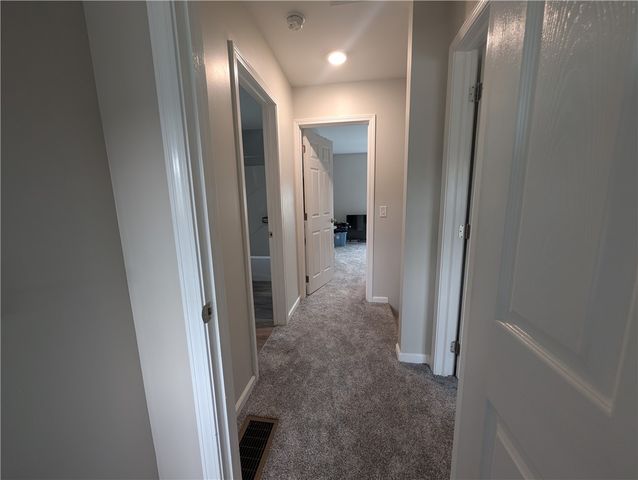 52 Elm Street, Bradford City, PA 16701