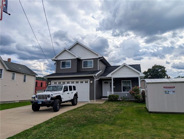 52 Elm Street, Bradford City, PA 16701