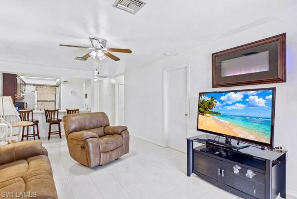 4407 SW 7th PL 4, CAPE CORAL, FL 33914 — photo 4