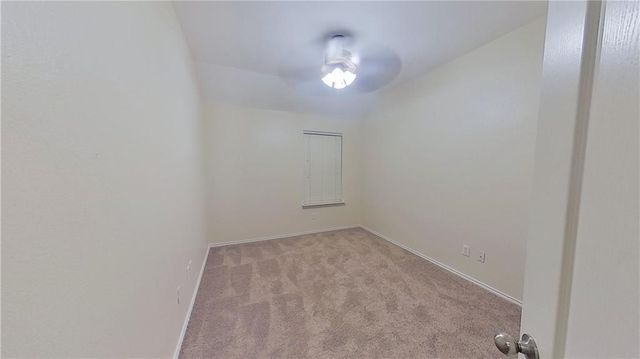 100 Inman DR, Hutto, TX 78634