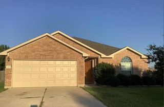 100 Inman DR, Hutto, TX 78634