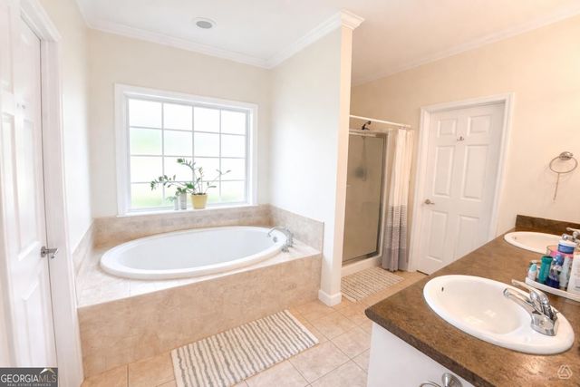 4420 Stonehaven Drive, Valdosta, GA 31605
