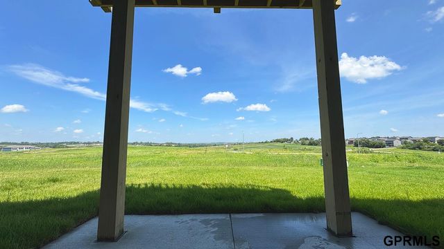 16426 Willit Street, Bennington, NE 68007