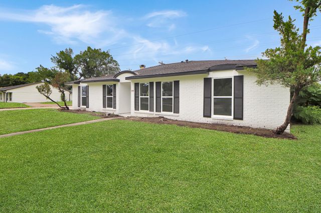 6014 Willowbend Boulevard, Houston, TX 77096