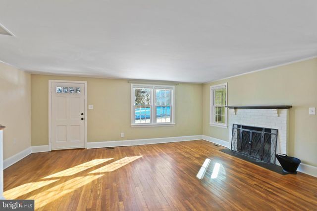 391 E COLONIAL HWY, Hamilton, VA 20158