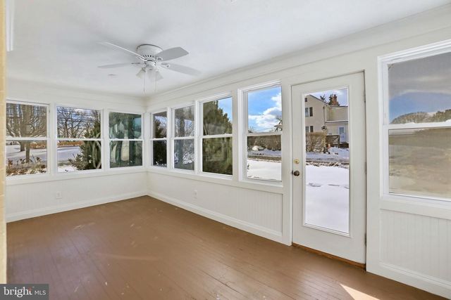 391 E COLONIAL HWY, Hamilton, VA 20158