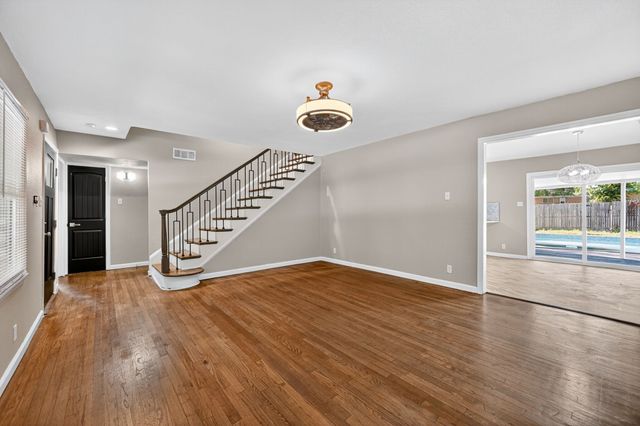 8336 Tucson Trail, Fort Worth, TX 76116