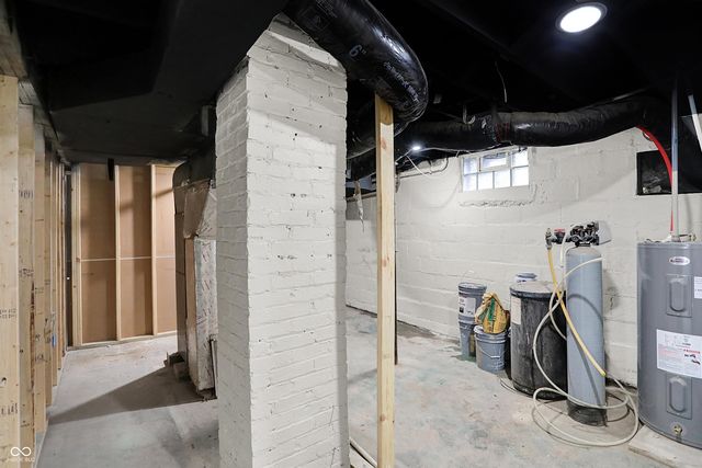 1214 Wallace Avenue, Indianapolis, IN 46201