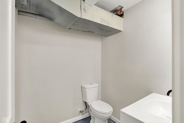 1214 Wallace Avenue, Indianapolis, IN 46201